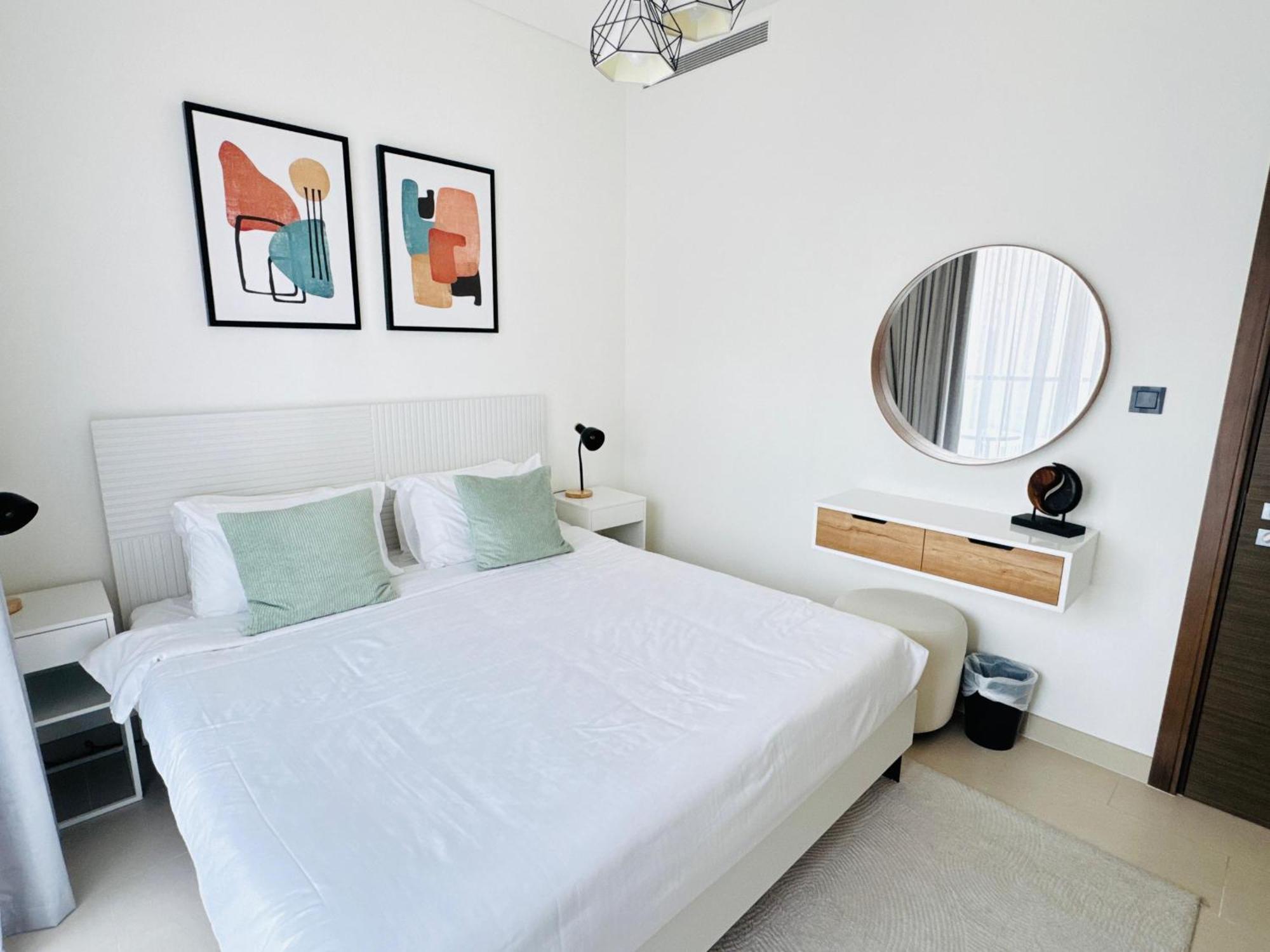 Creek Views 1 Bedroom Mins To Downtown In Sobha Creek Vistas Apartment Dubai