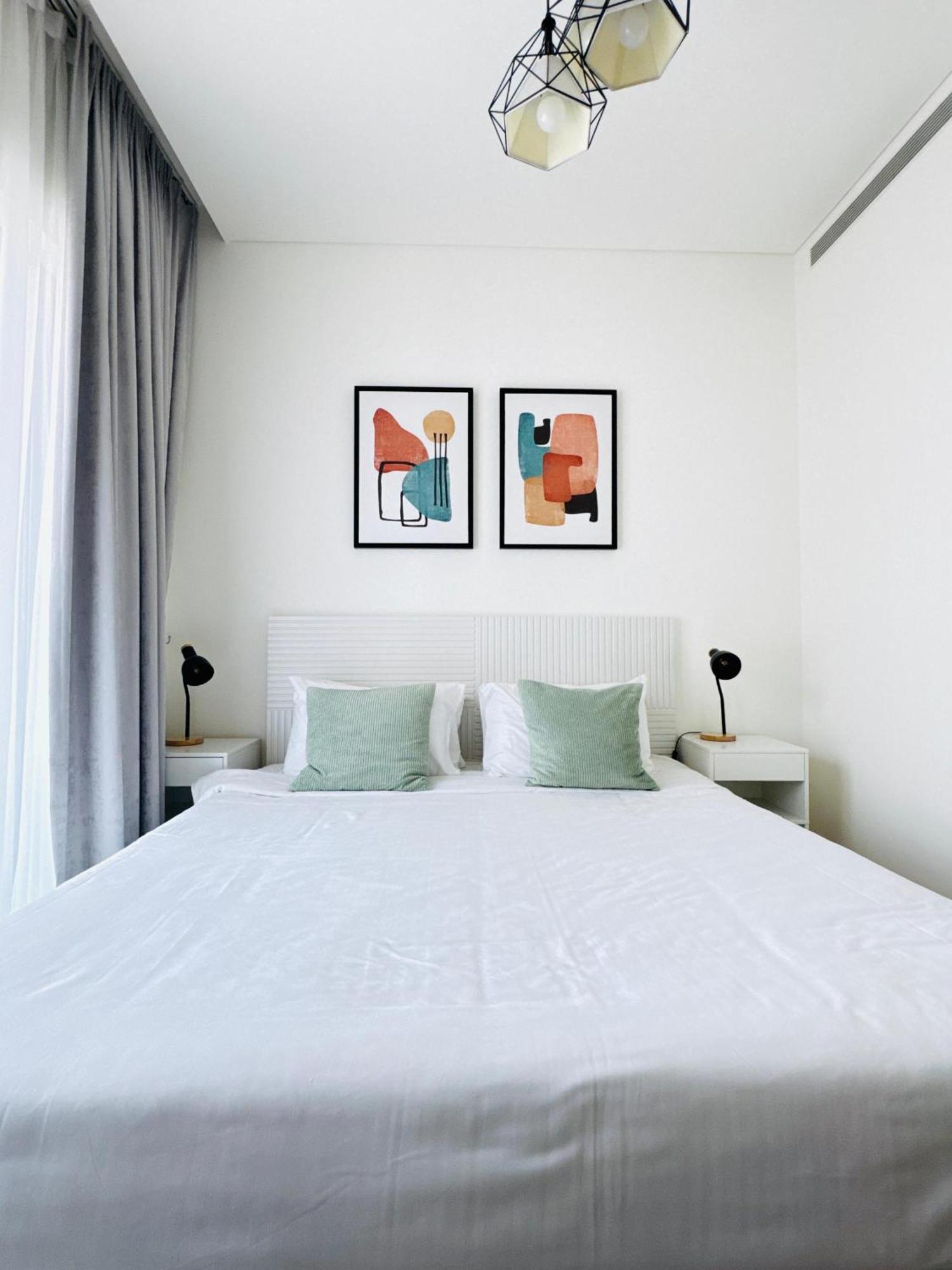 Creek Views 1 Bedroom Mins To Downtown In Sobha Creek Vistas Apartment *