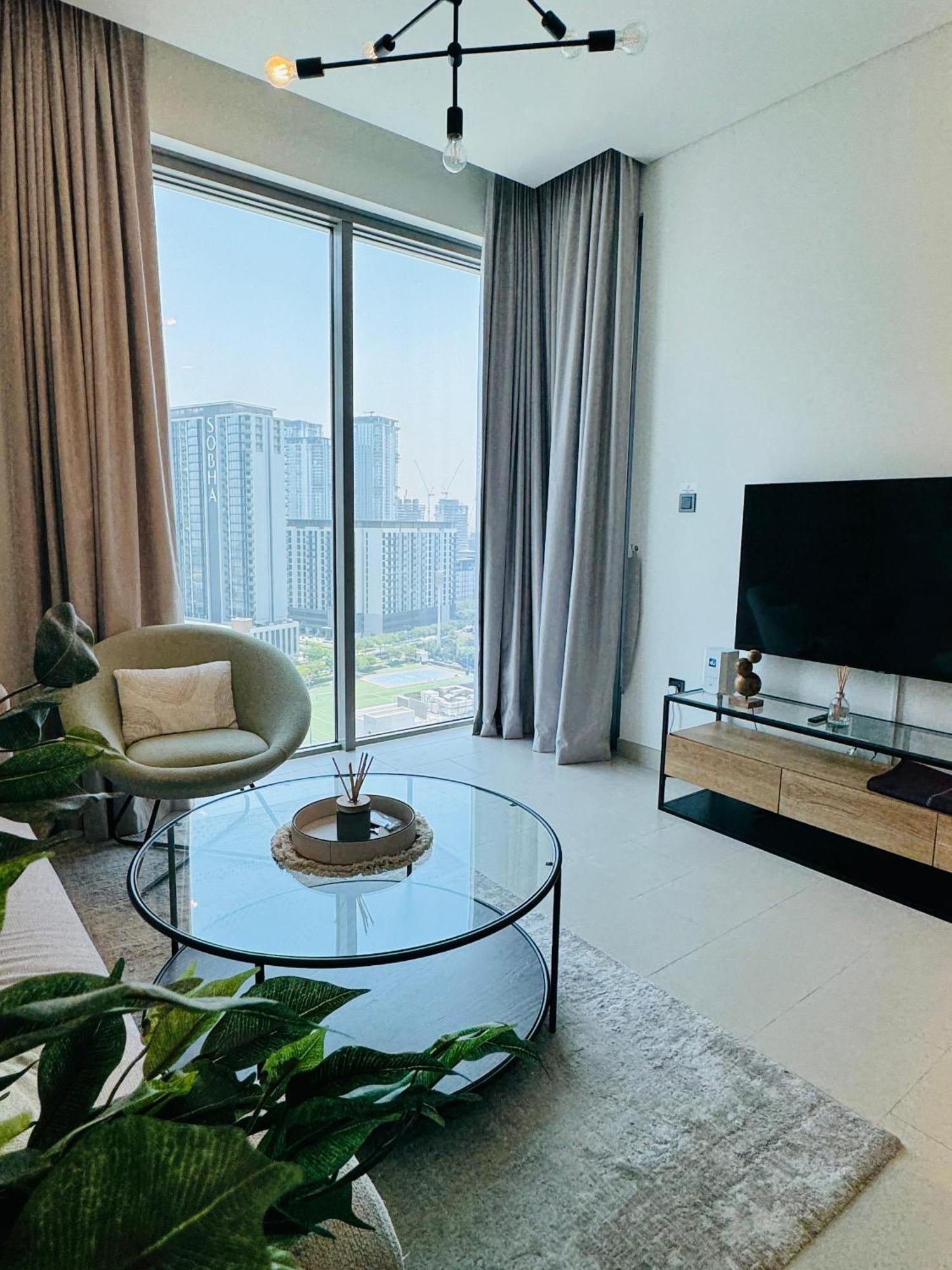 Creek Views 1 Bedroom Mins To Downtown In Sobha Creek Vistas * Dubai
